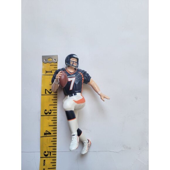Denver Broncos John Elway Christmas Ornament NFL Football Legend Quarter Back - Picture 4 of 4